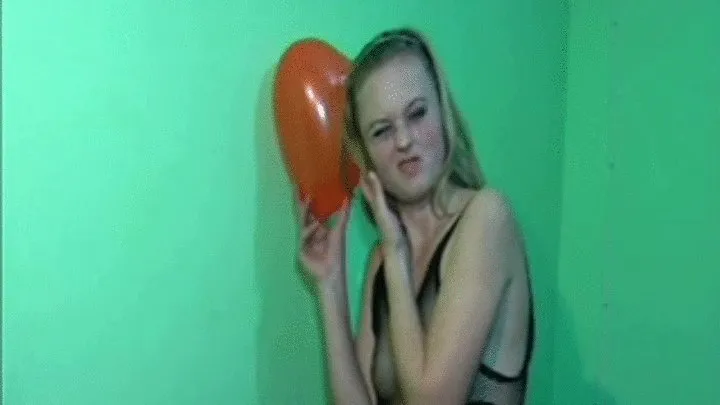 Ilona Balloons Face Pop