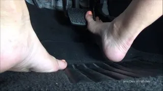 Barefoot gas pedal