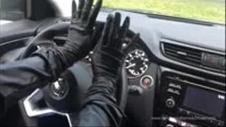 Glovejob in the car POV