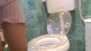 MORNING TOILET ROUTINE