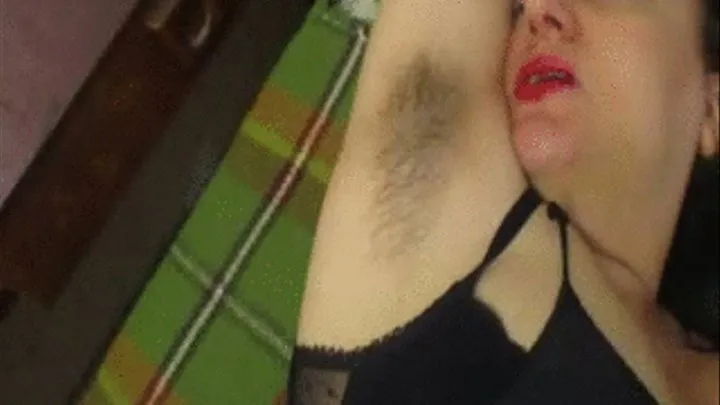 Le ascelle più pelose del mondo! The hairiest armpits ever!