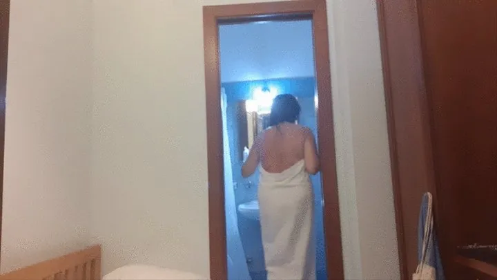 SEXY FLUFFY TOWEL