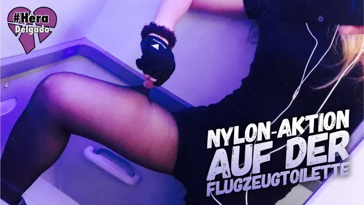 Nylonaktion auf der Flugzeugtoilette