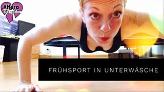 Intimate Moments: Frühsport in Unterwäsche