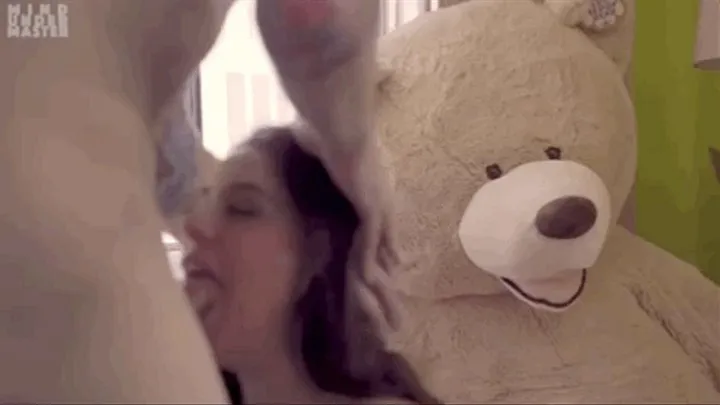 Gia DiMarco & Chad Alva - Love Bear