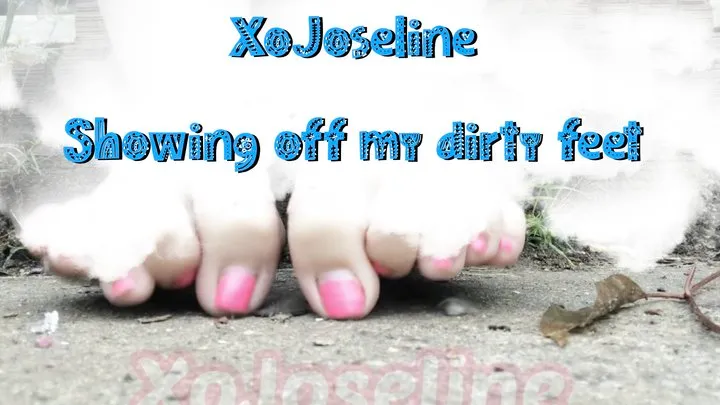 XoJos showing off my dirty feet