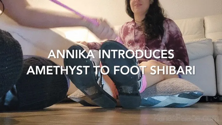 Annika Introduces Amethyst to Foot Shibari