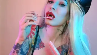 Spit, Lip gloss and fangs - Vampire VORE