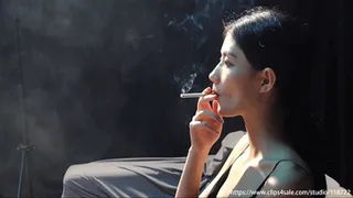 Top model Zhaoliying 's sexy smoking series1