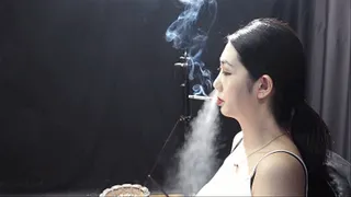 Sexy heavy smoker beibei's Chain hands free