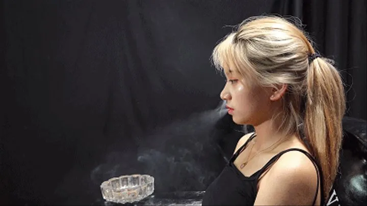 New Sexy heavy smoker yoxiao's depth long interview2