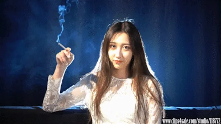 asia tiantian smoking