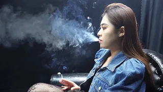 New Sexy heavy heii`s smoker interview2