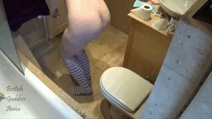 Urgent Rear Ass View Plops, Pee & Smelly Fart Naked In Stripey Socks - MP4 Toilet Fetish, Farting Fetish