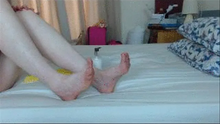 Rubber Gloves Rubbing Lotion into my Bare Feet Foot Fetish Talking in English accent