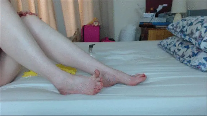 Wearing Rubber Gloves & Rubbing Lotion into my Bare Feet Foot Fetish Talking in English Accent