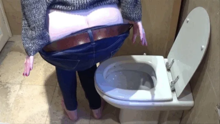 Lots Of Loud Plopping In Tight Jeans - Toilet Fetish