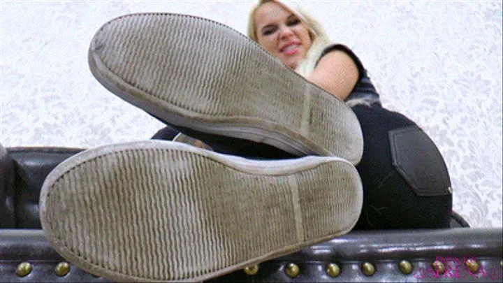 Shoe soles licking instruction