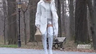 ANIA - Pszczyna and white fur, shiny shorts and boots