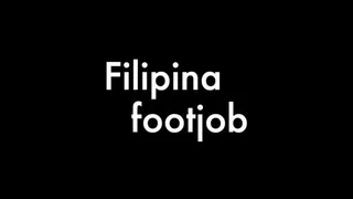 Filipina footjob