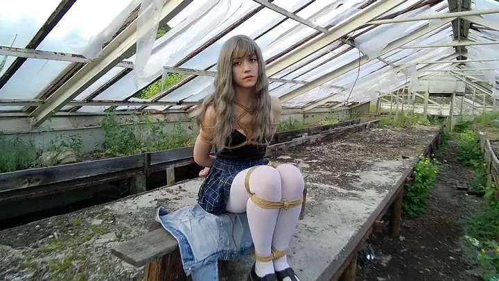 Sarah Bondage in an abandoned greenhouse Ordro Part 1-2 Full version