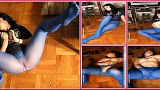 19yo Lydia Masturbating in Blue Pantyhose