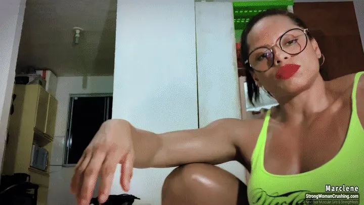 Marclene flexes in green part 2