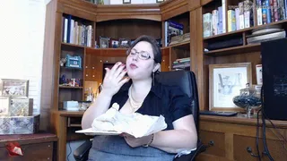 Busty Boss's Messy Lunch Break