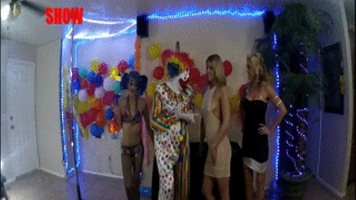 Pervy The Clown Show With Pornstar Stevie Rae & Her Step-Mom