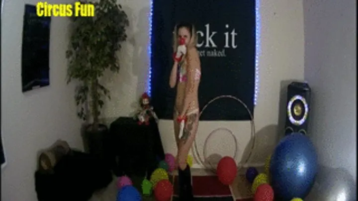 Prettykittys XXX Circus Pussy Play Show