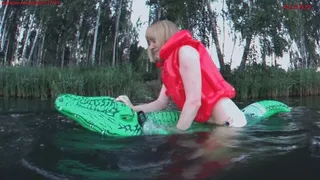 Alla is a hot rider on an inflatable crocodile on the lake and POP with her nail during a hot ride!!!
