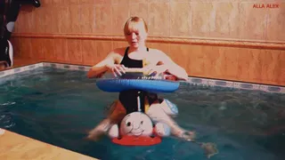 Alla fucks an inflatable steam locomotive in the pool and POP with a fingernail in an inflatable ring!!!