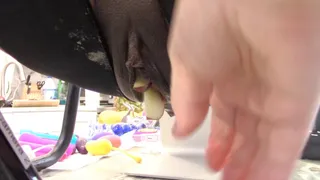 Pussy Eating Apple Slices