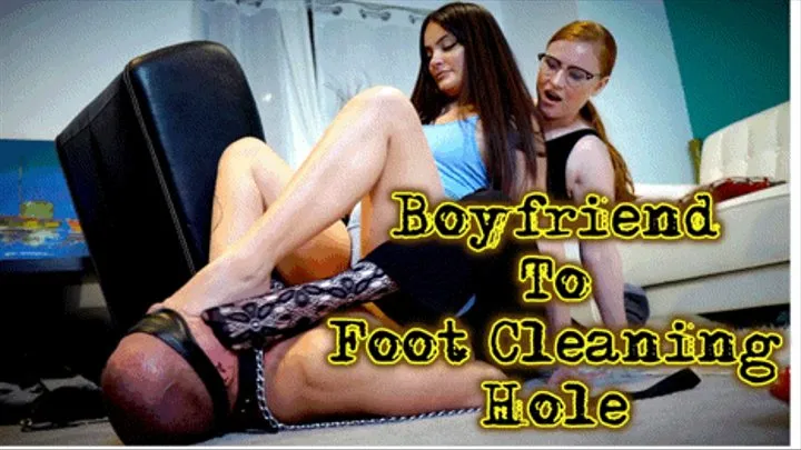 Boyfriend To Foot Cleaning Hole