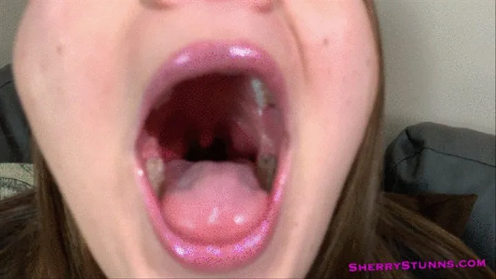 Exploring Layla's Mouth with Layla Moore