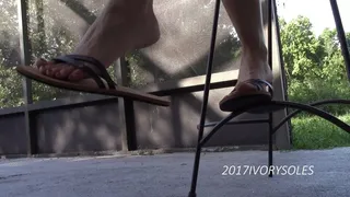 Flip Flop Dangle