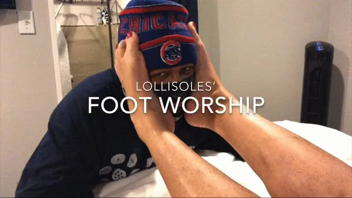 Lollisoles' foot worship