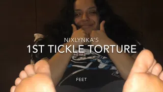 Nixlynka's 1st tickle - feet