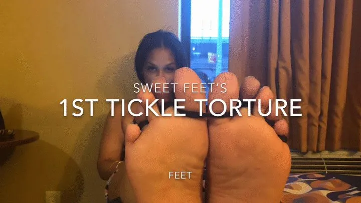 sweet feet's 1st tickle - FEET