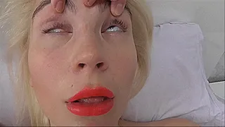 Sexy blonde eye fetish!