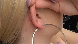 Sexy earlobes and the ears of the blonde!