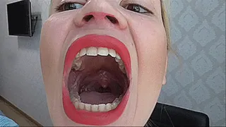 Big beautiful mouth and throat!