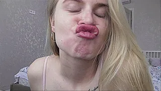 SEXY THIN LIPS OF MY BLONDE!