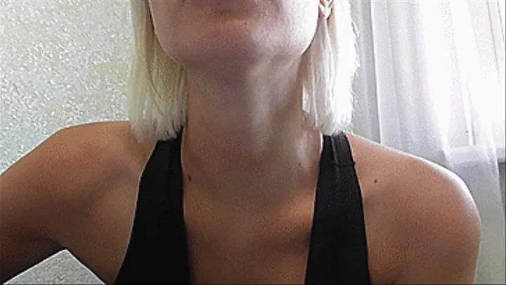 SWALLOWING AN APPLE WITH A SEXY NECK!