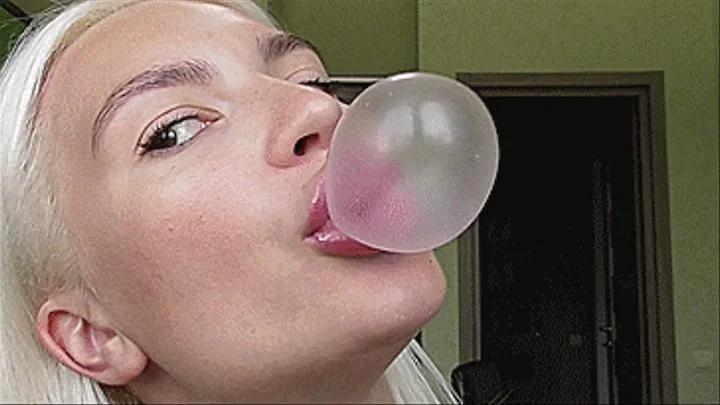 LARGE BUBBLES OF GUM REMAIN ON THE SEXY LIPS!