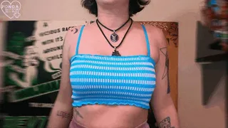 Blue top boob bounce [MP4 - ]