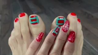 Mrs Christmas Long Toes