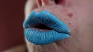 Smurfy lips