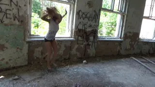 The Hardcore Ginger Milf walks around abandoned buildings and glass barefoot (C4Sversion)