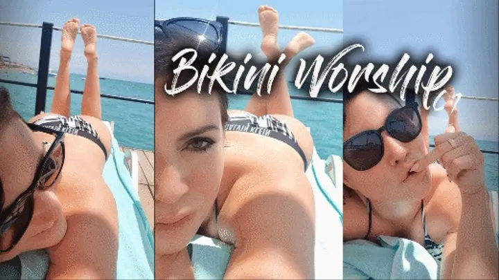 Bikini Worship 01